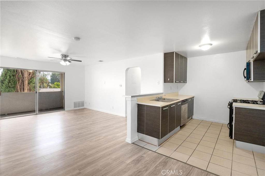 7254 Vassar Ave - Photo 1