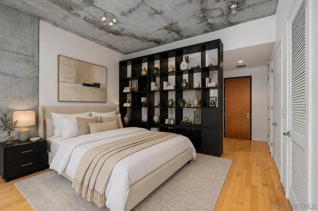 1050 Island Ave - Photo 1