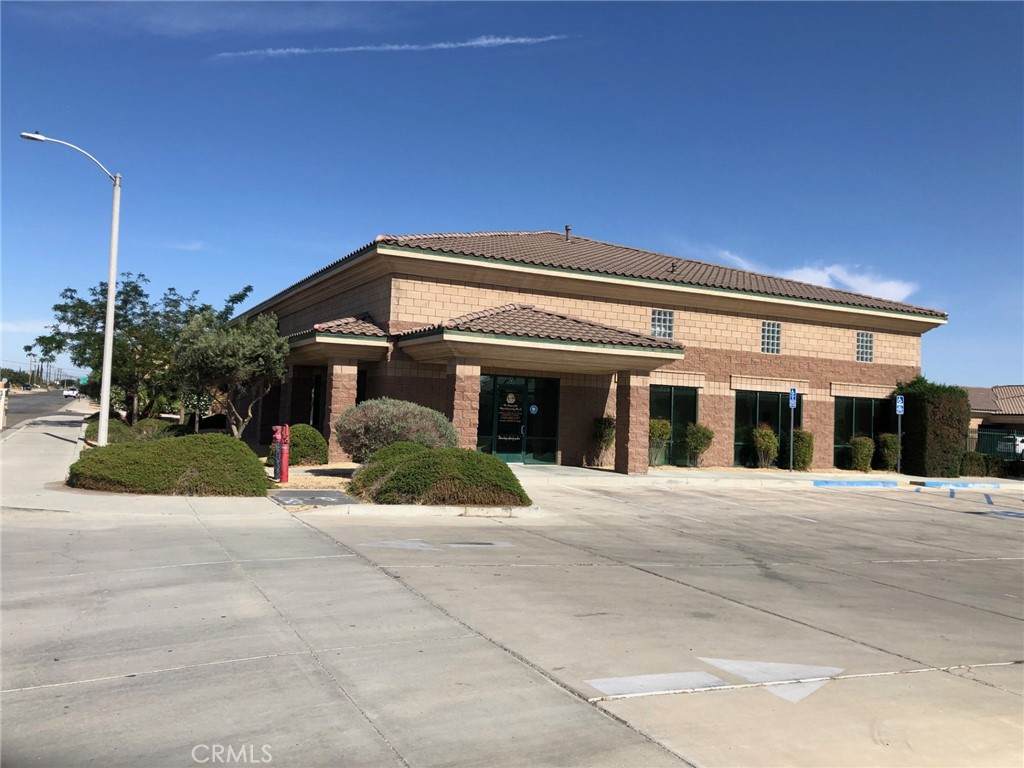 16490 Walnut Street - Photo 1