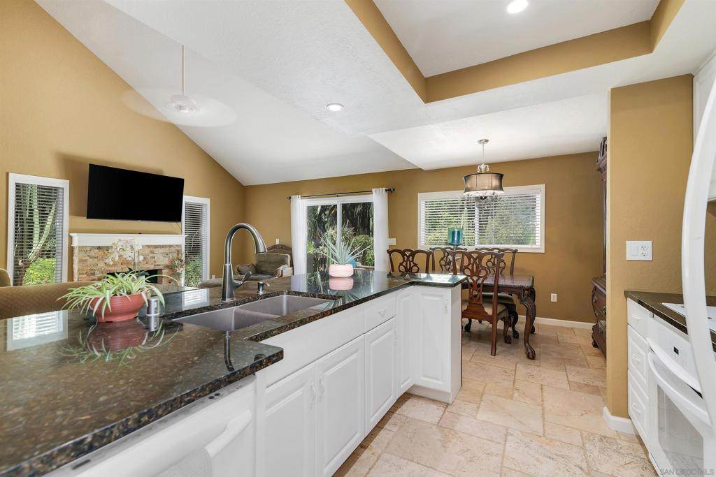 23606 Country Villa Rd - Photo 1