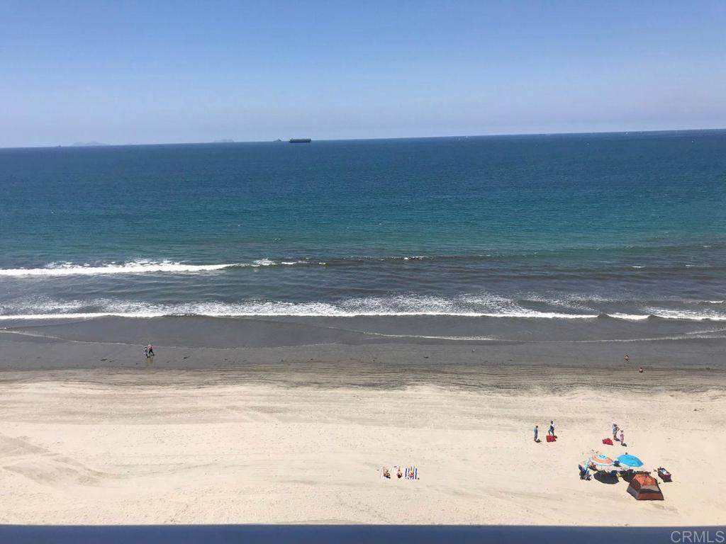 1760 Avenida Del Mundo - Photo 1