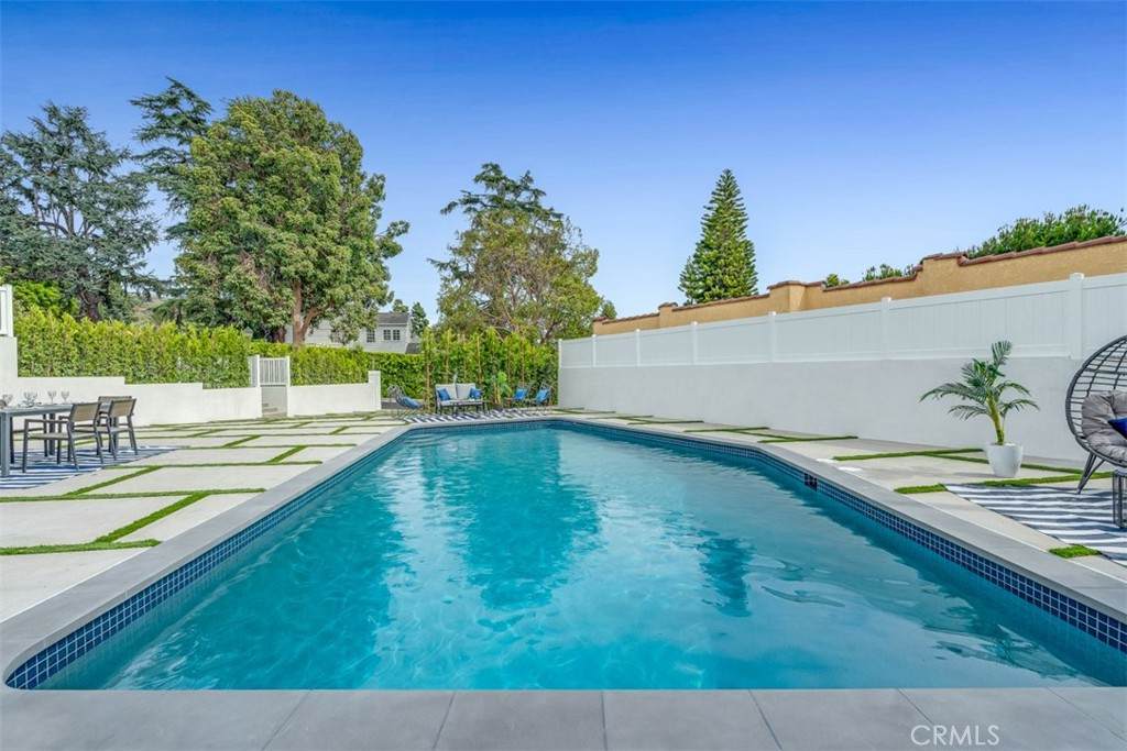 430 Kenneth Road - Photo 1