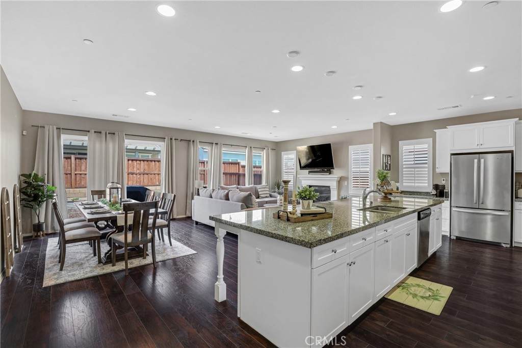 27832 Paddleboat Court - Photo 1