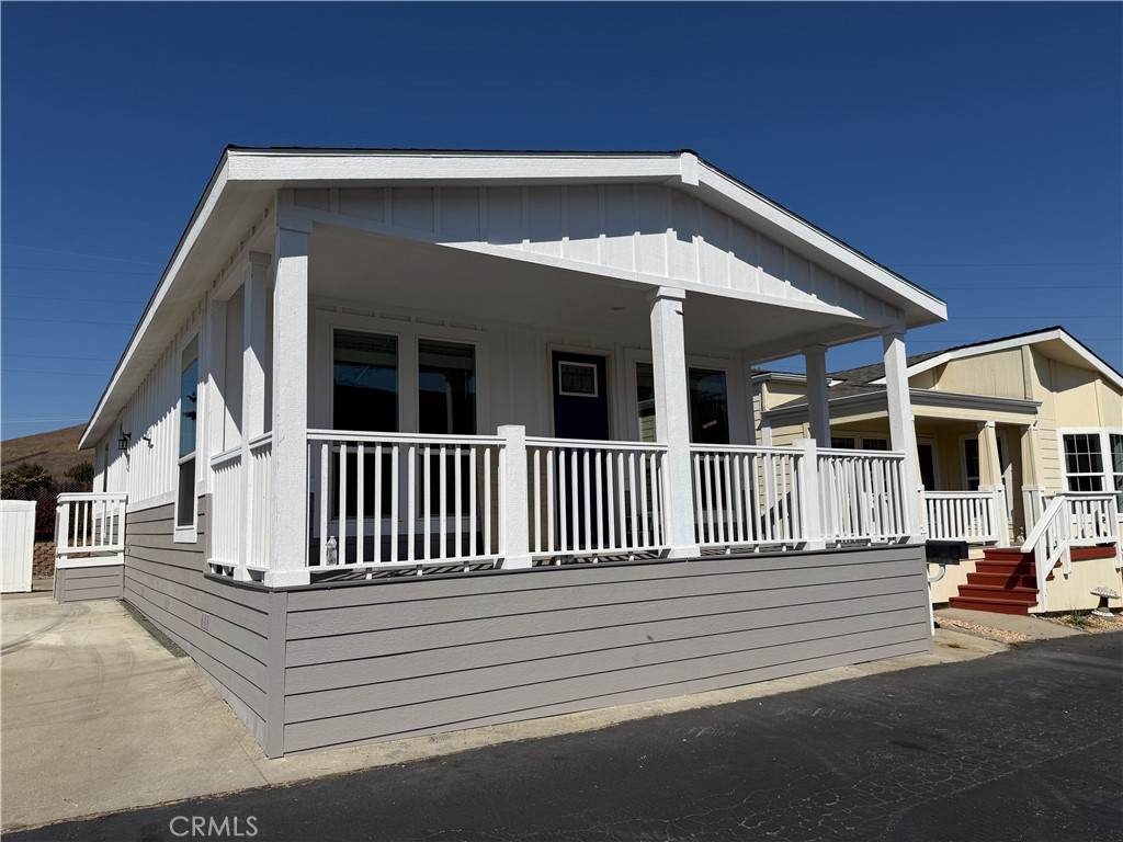 513 Allepo Drive - Photo 1