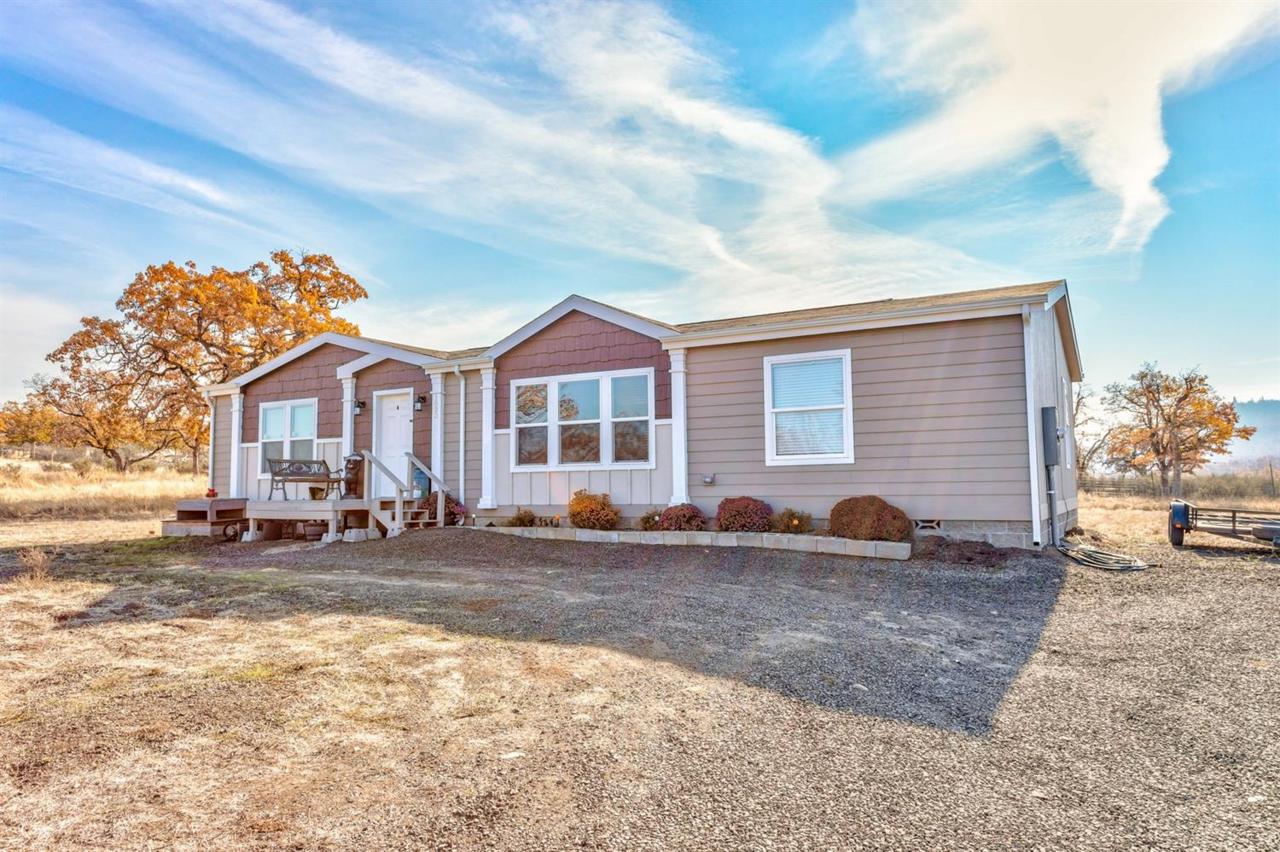 1023 Oak Rock - Photo 1