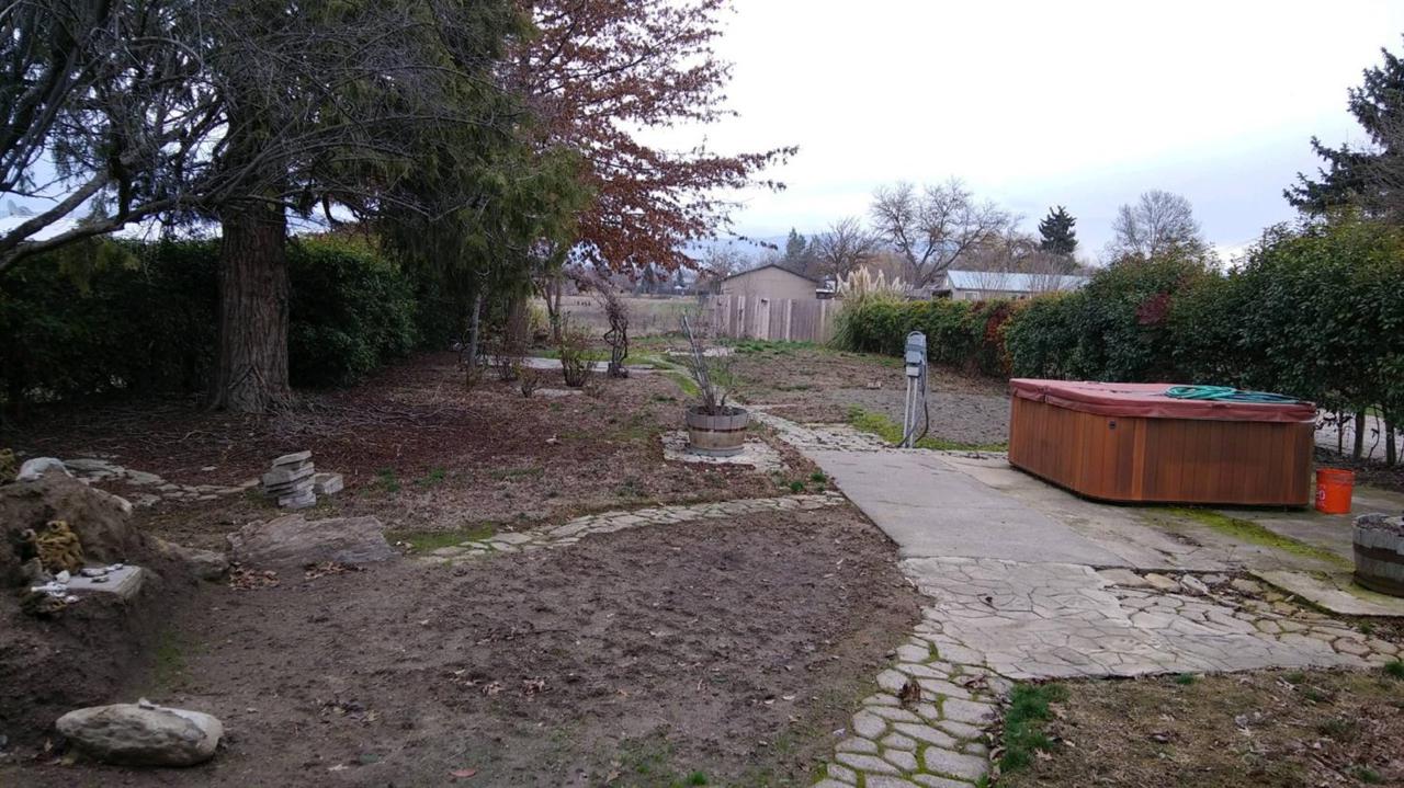 233 Lozier Lane - Photo 1
