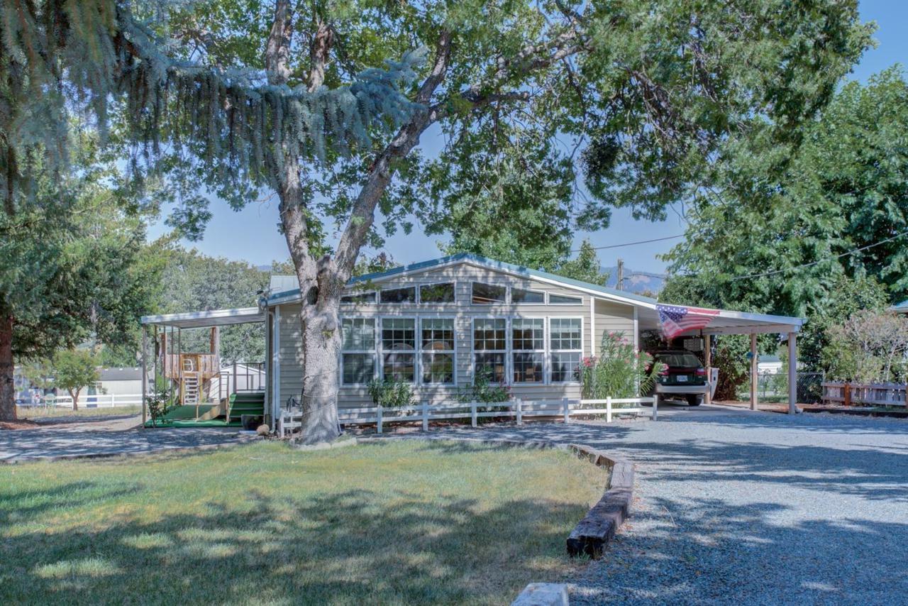 595 Reiten Drive - Photo 1