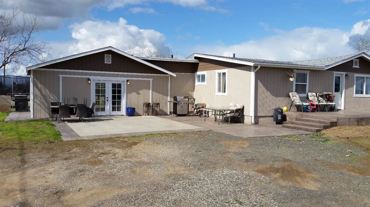 441 Bigham Brown Road - Photo 1