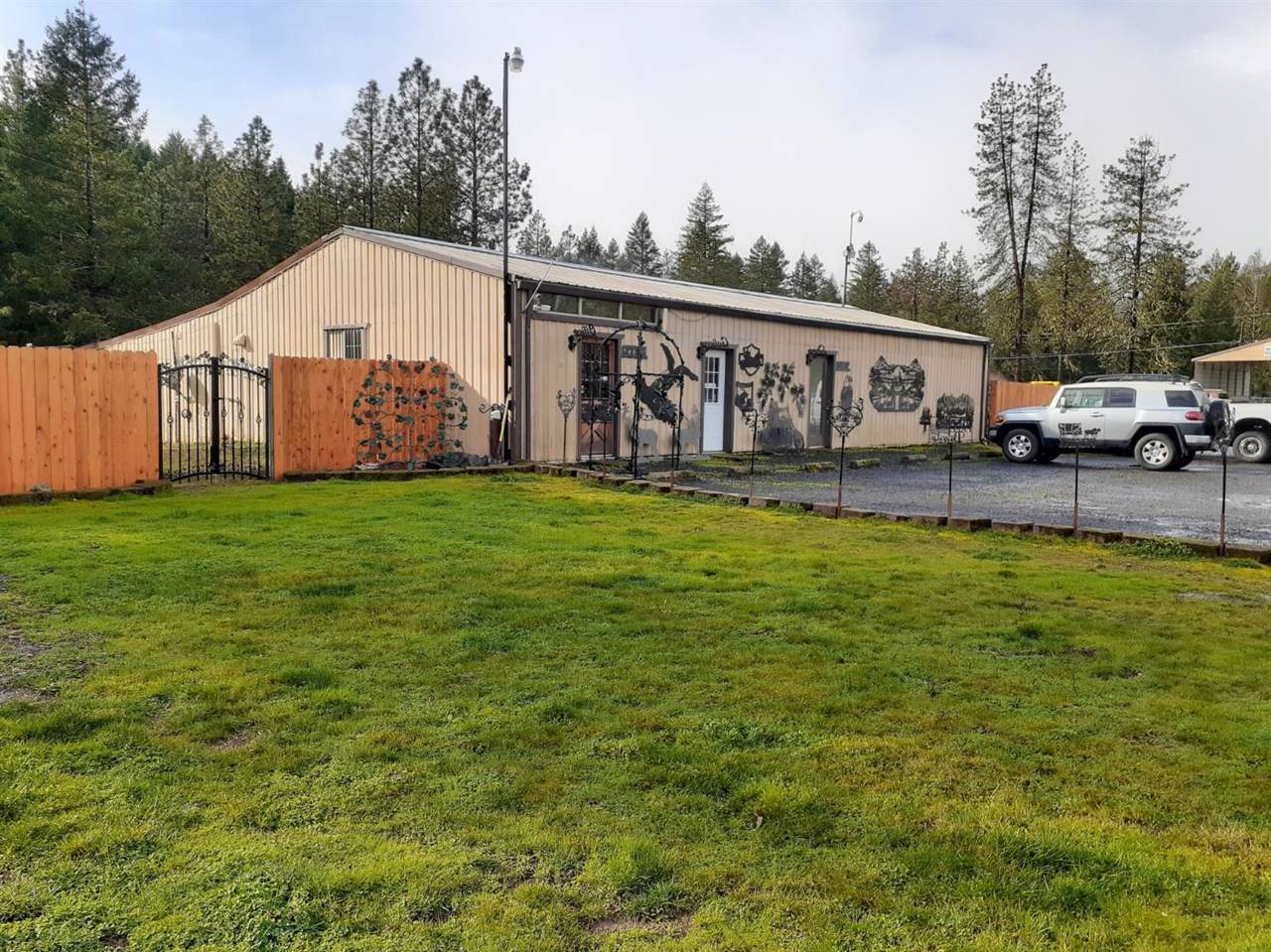 261 Burch - Photo 1