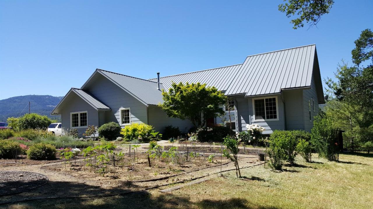 5520 Fork Little Butte Creek Road - Photo 1