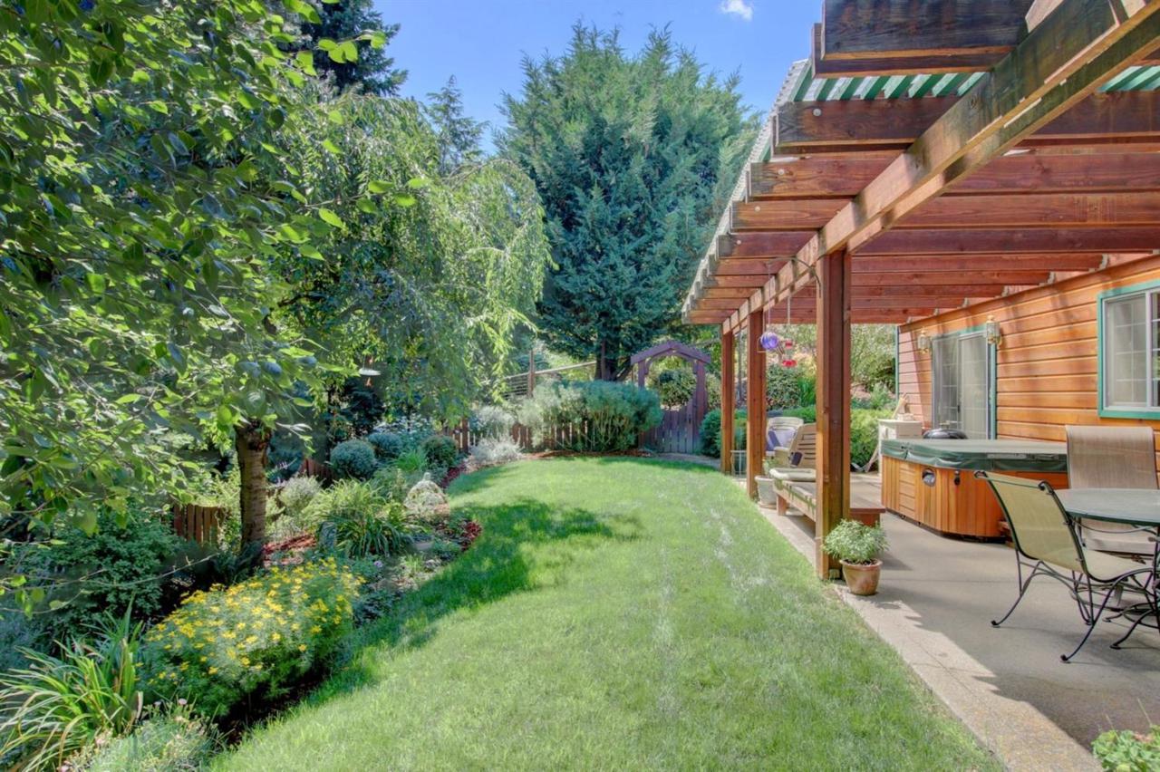 1609 Peachey Road - Photo 1