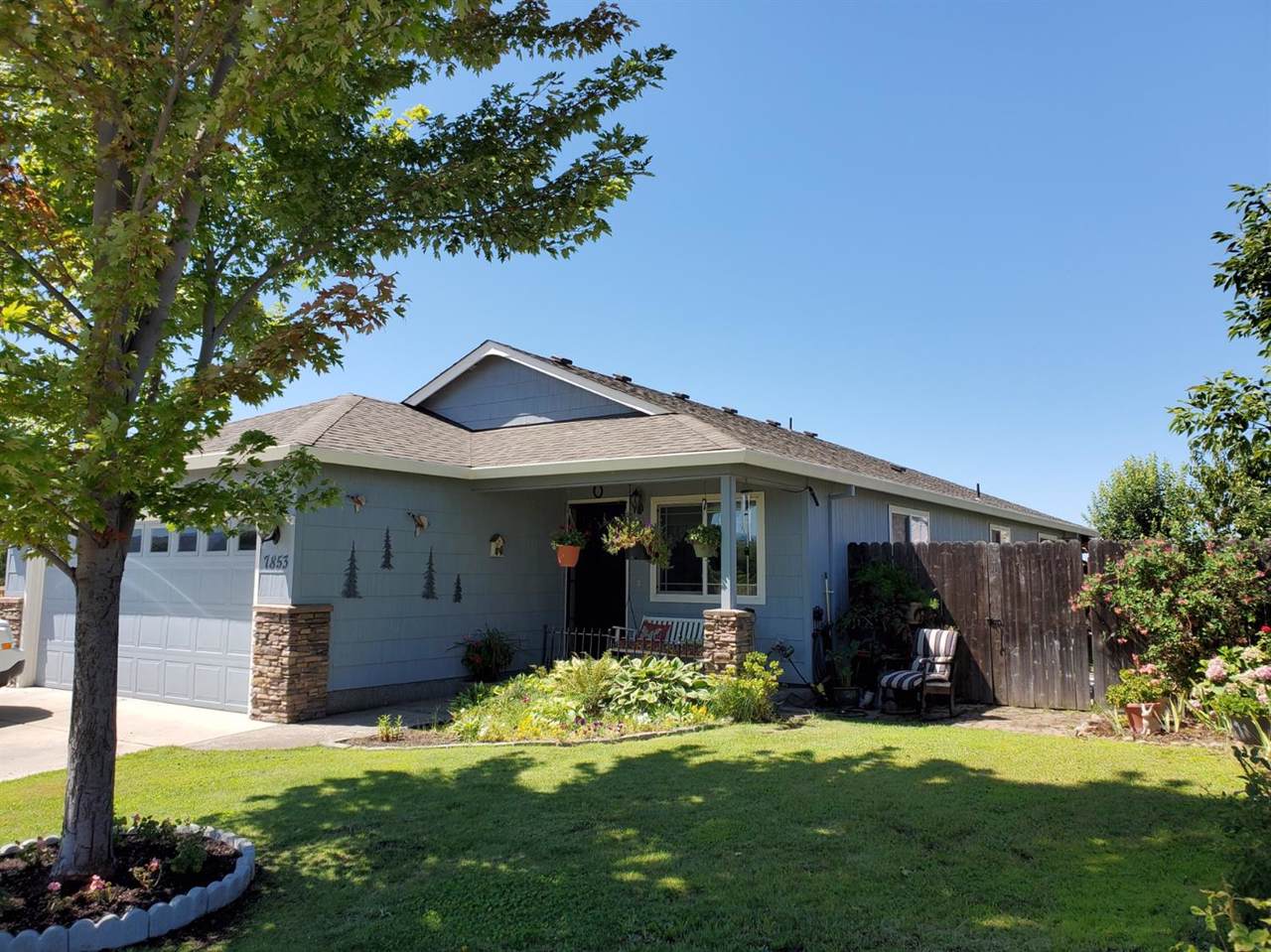 7853 27th Street - Photo 1