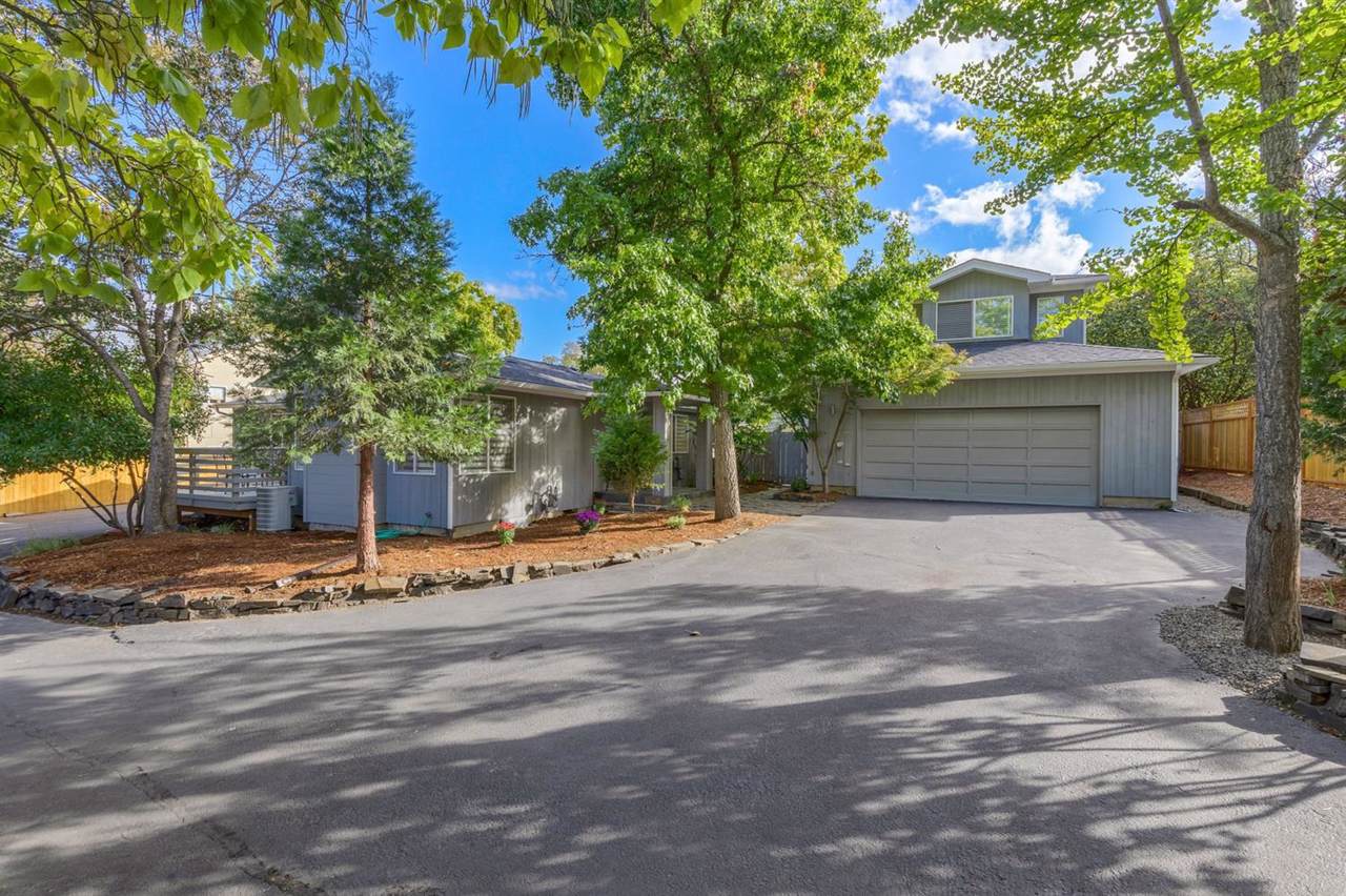 610 Chestnut Street - Photo 1