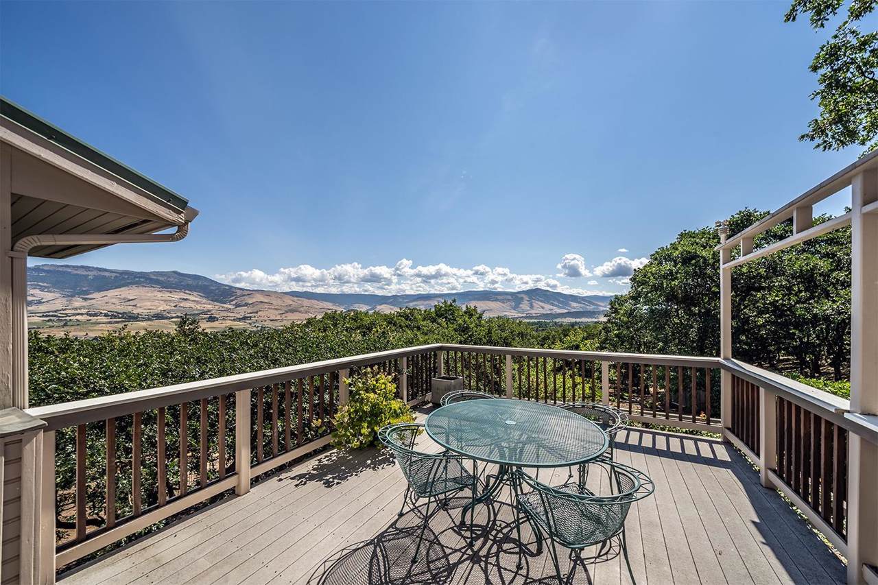 900 Weissenback Way - Photo 1