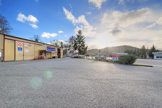 2475 Williams Highway - Photo 1