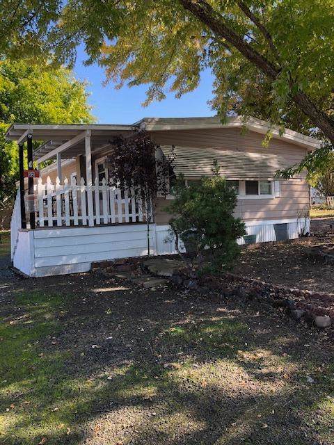 421 Stevens Road - Photo 1