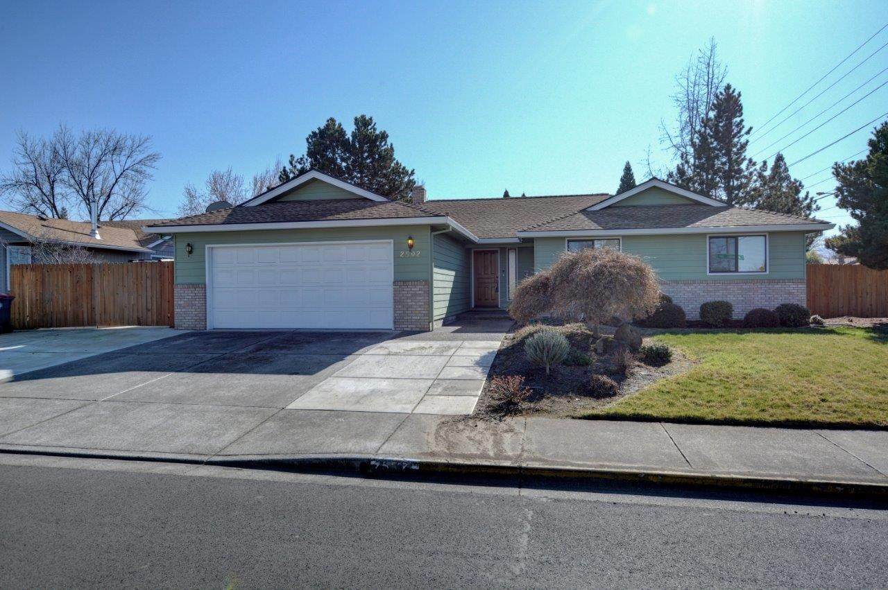 2502 Roberts Road - Photo 1