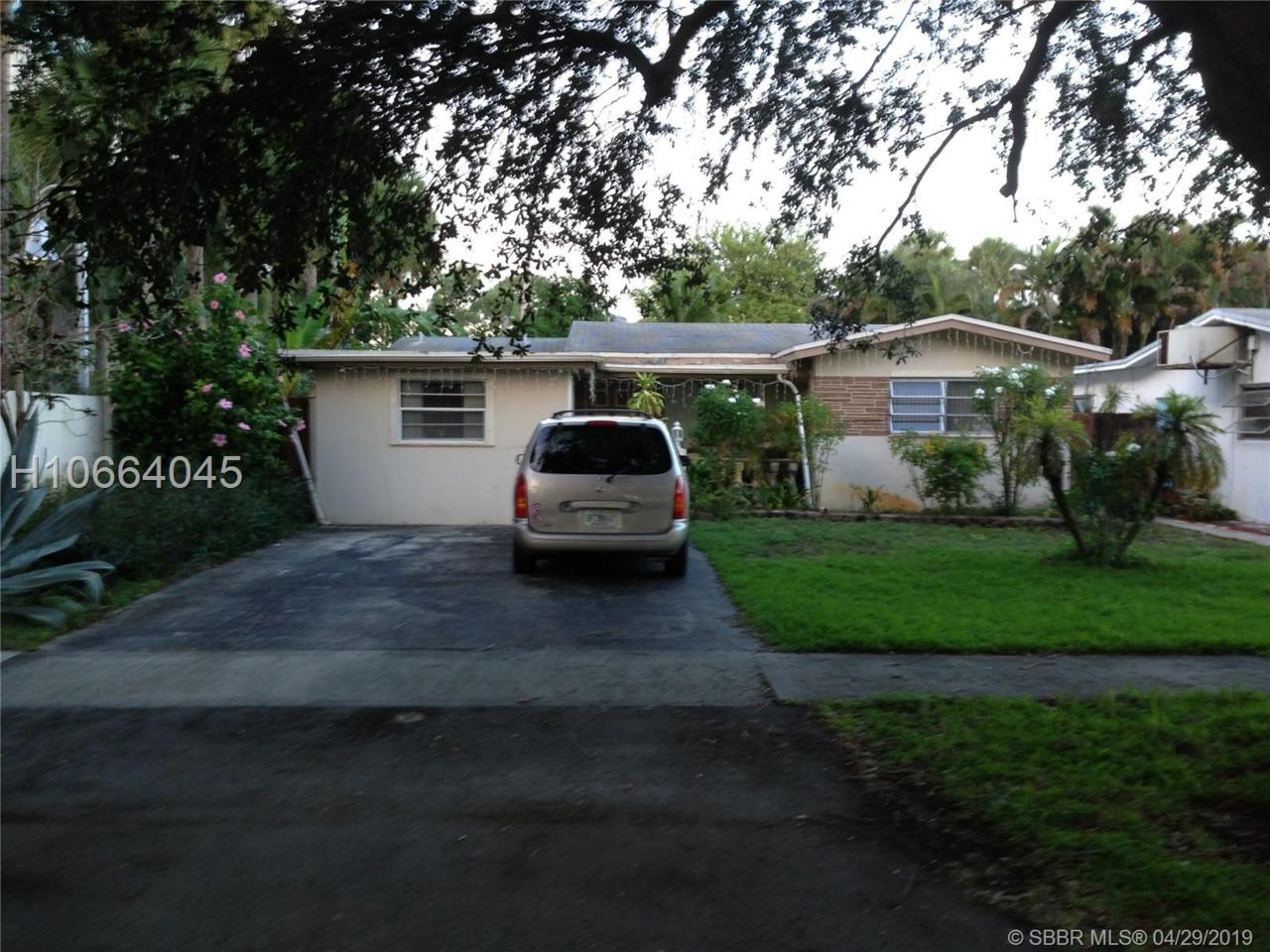 3423 Grant St - Photo 1