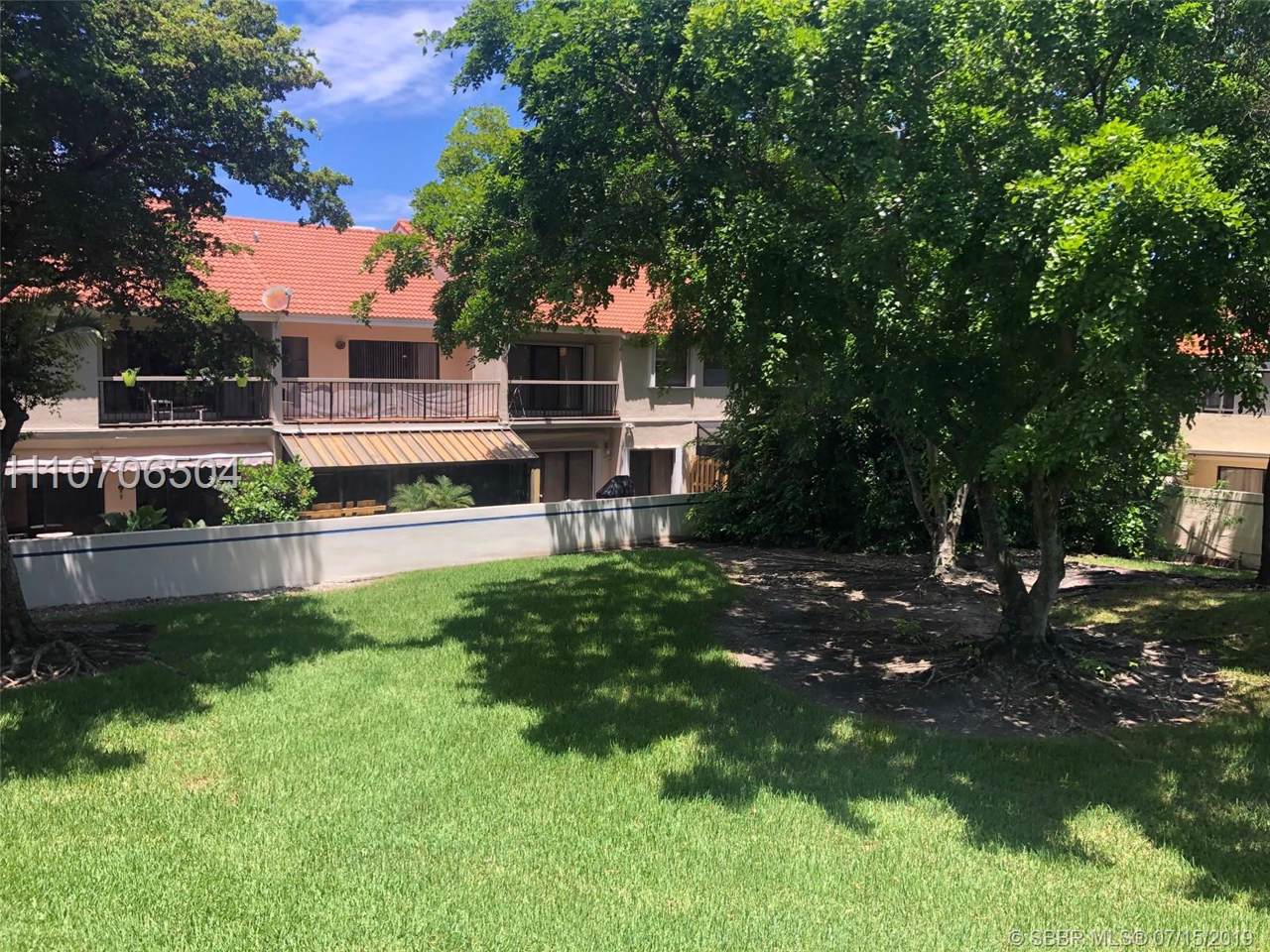 21085 34th Ave - Photo 1