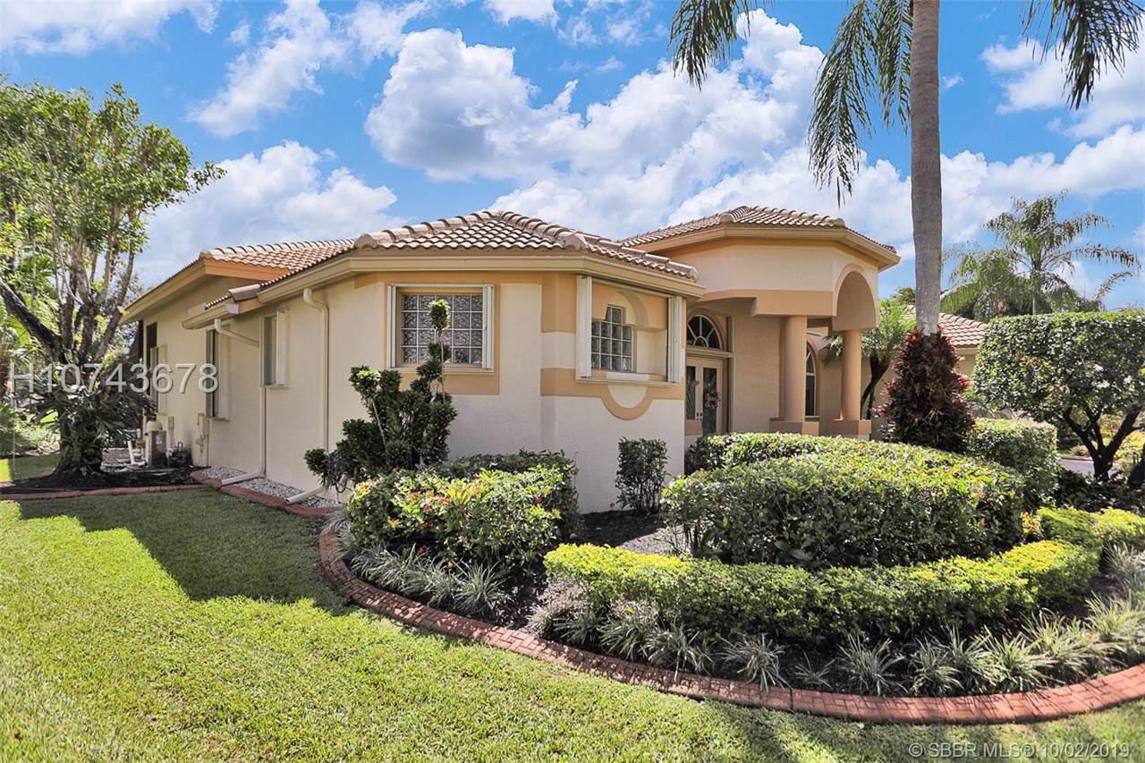 2538 Monterey Ct - Photo 1