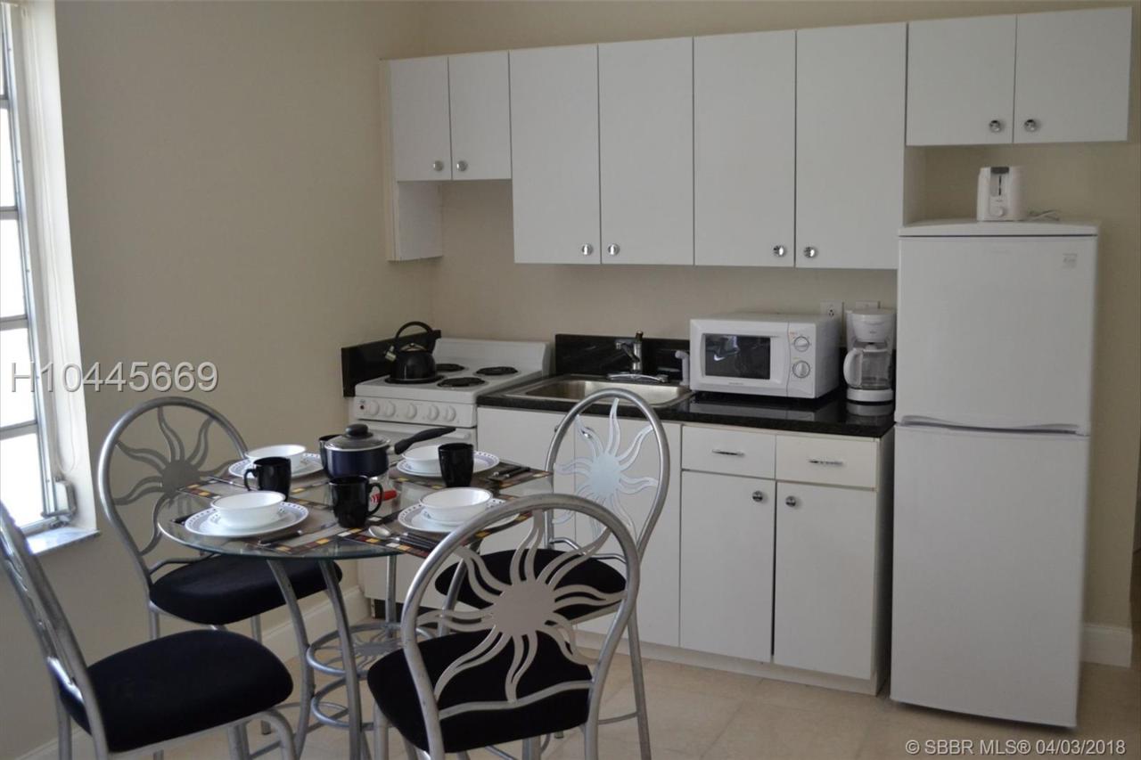 3025 Indian Creek Dr - Photo 1