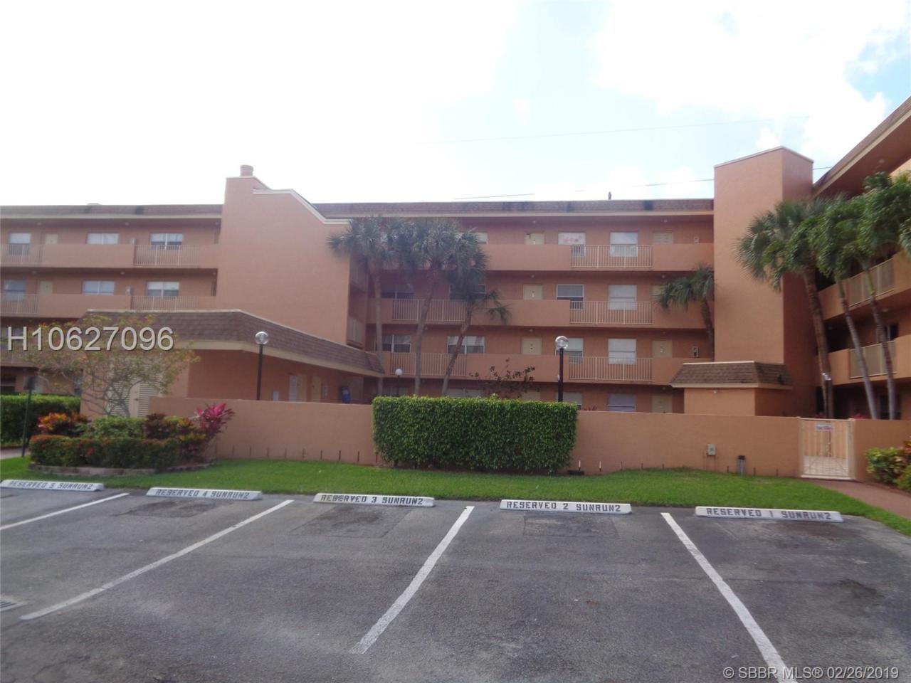 3110 Pine Island Rd - Photo 1