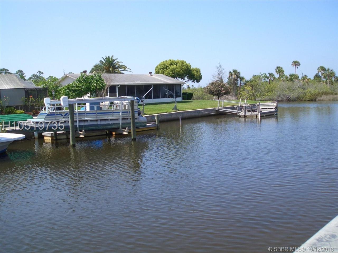 9923-9925 Grace Dr - Photo 1