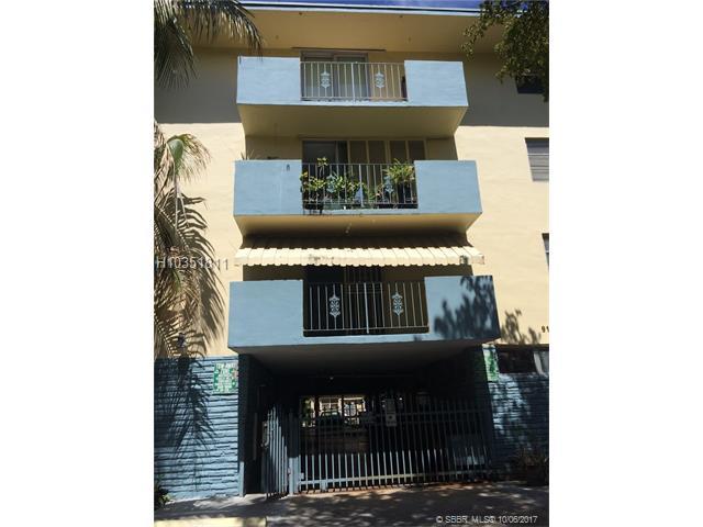 915 Jefferson Ave - Photo 1