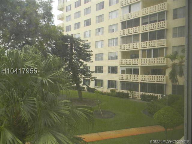 4330 Hillcrest Dr - Photo 1