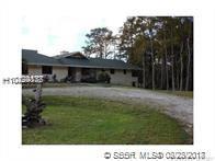 5741 66th Way - Photo 1
