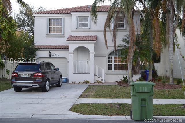 15946 12th Ct - Photo 1