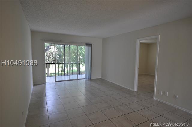 8000 Fairview Dr - Photo 1