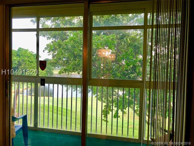 300 134th Way - Photo 1