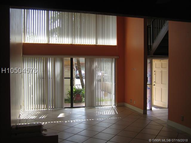 8801 Gatehouse Rd - Photo 1