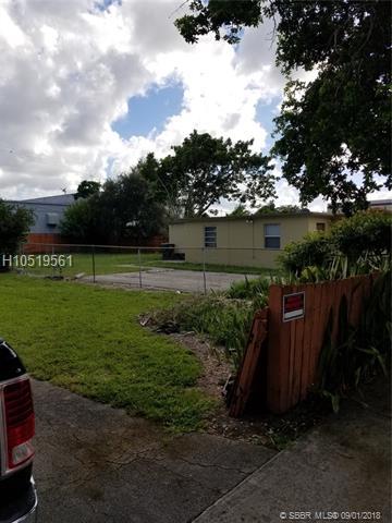 5740 Washington St - Photo 1