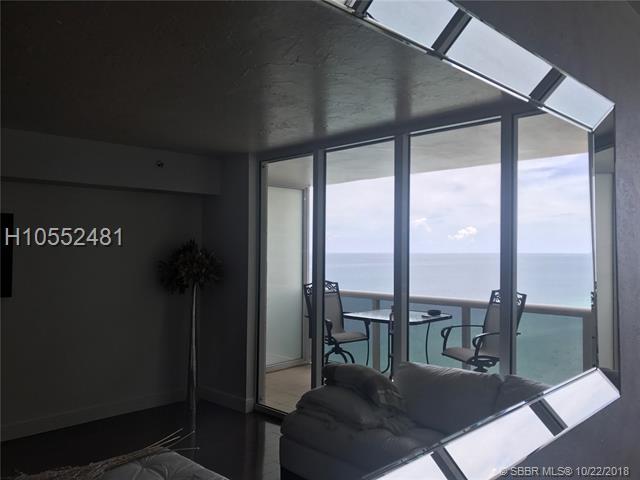 1830 Ocean Dr - Photo 1