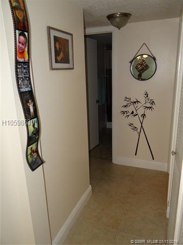10425 112th Ave - Photo 1
