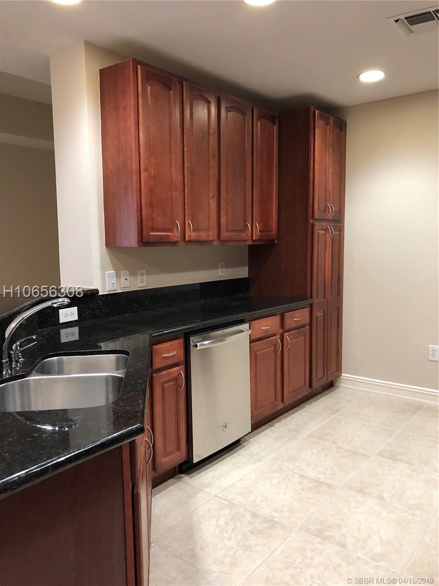 16102 Emerald Estates Dr - Photo 1