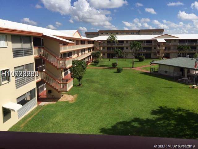 5300 Washington St - Photo 1
