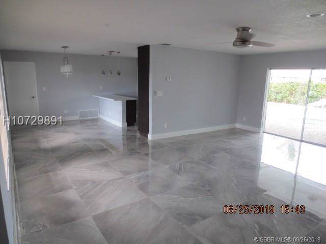 1761 82nd Ter - Photo 1