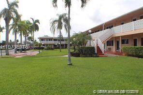 600 Layne Blvd - Photo 1