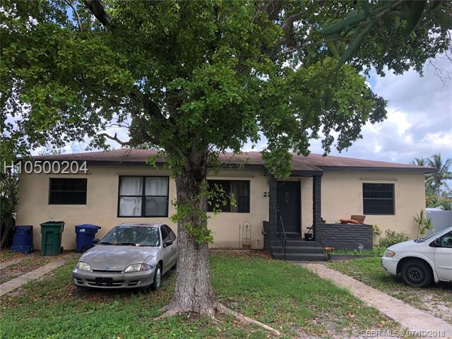 271 143rd St - Photo 1