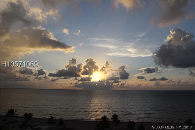 1501 Ocean Dr - Photo 1