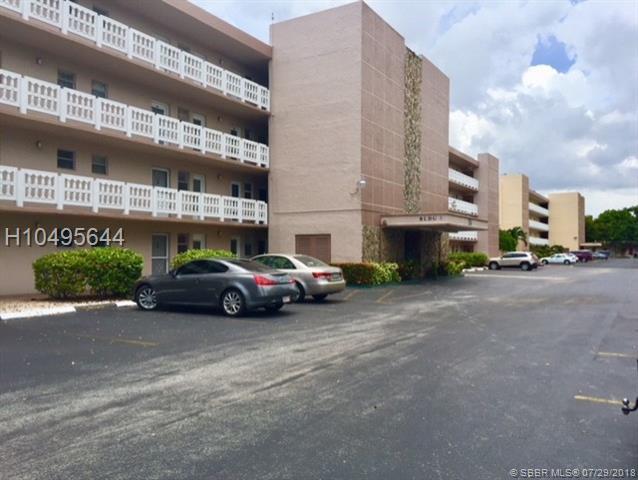 206 10th St - Photo 1