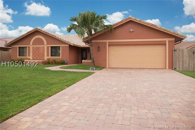 15061 Featherstone Way - Photo 1