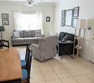 109 Retama St. - Photo 3