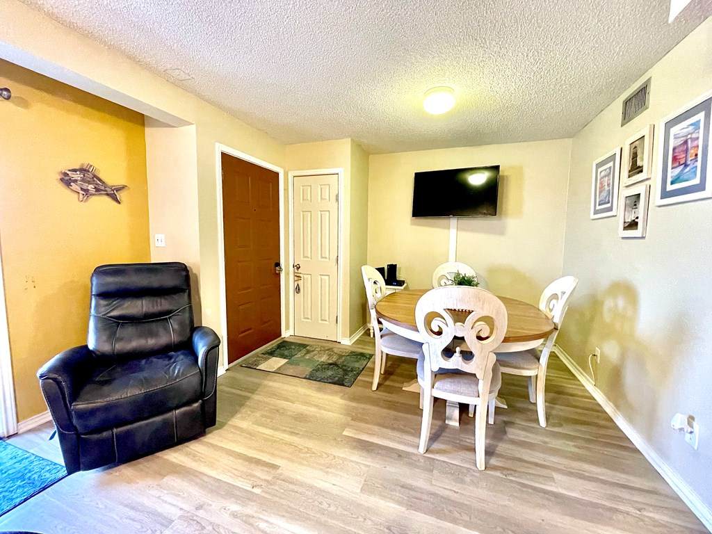 https://bt-photos.global.ssl.fastly.net/southpadre/orig_boomver_1_100332-2.jpg