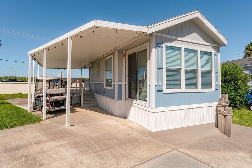 https://bt-photos.global.ssl.fastly.net/southpadre/orig_boomver_1_101507-2.jpg