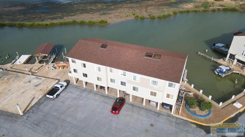 401 Island Ave. - Photo 1