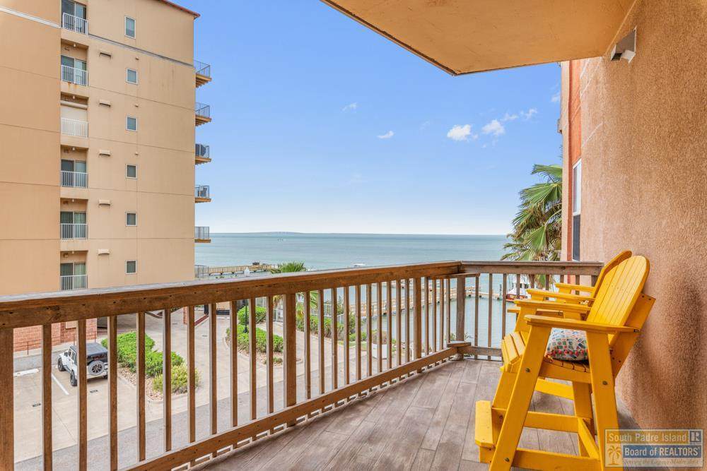 4901 Laguna Blvd. - Photo 1